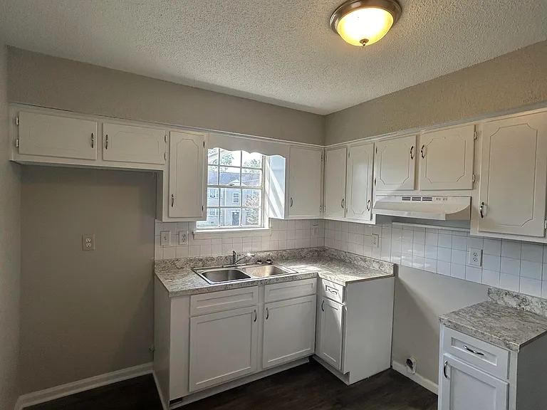 412 Tuscaloosa Ave SW #1 — Photo 1