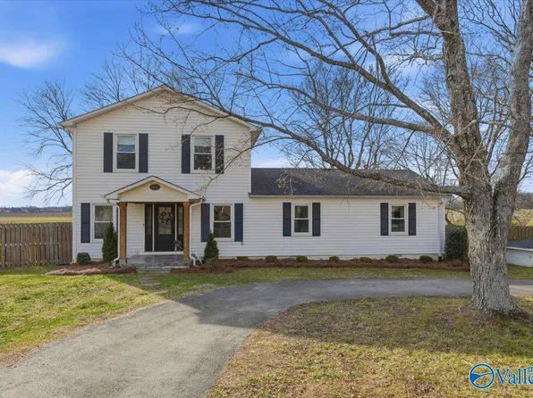 15925 McCulley Mill Rd, Athens, AL 35613