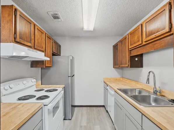 455 Stara Cir #D, Pensacola, FL 32505