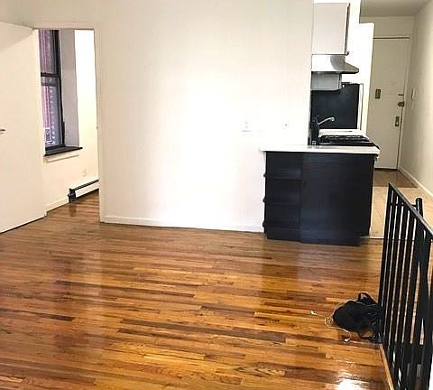 2nd image of 47 Clifton Pl APT 1G