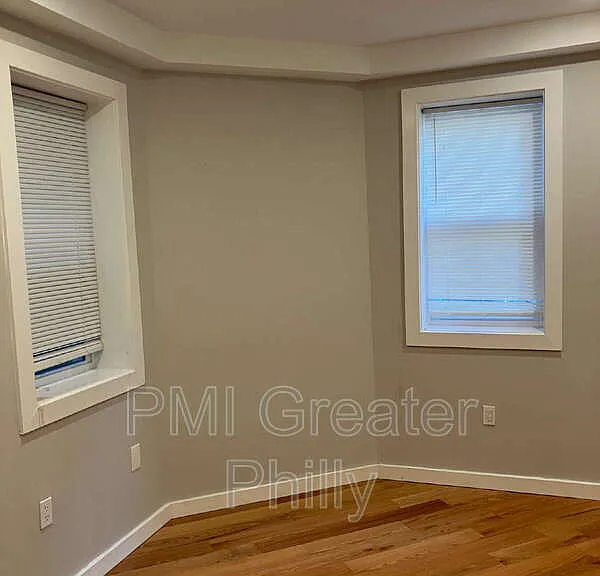 332 N 62nd St #1 — Photo 9