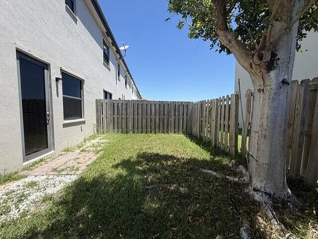 23765 SW 118th Ave — Photo 24