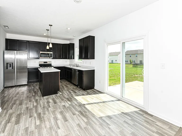 5051 Maywood Dr — Photo 21