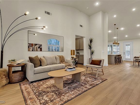 5th image of 8482 Lambert Dr
