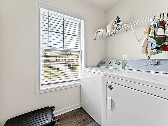 3161 Matthews Dr — Photo 24
