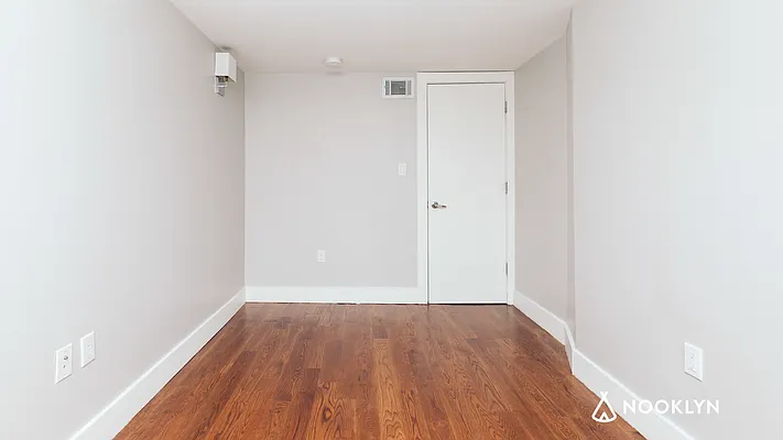Rented by Nooklyn NYC LLC | media 6