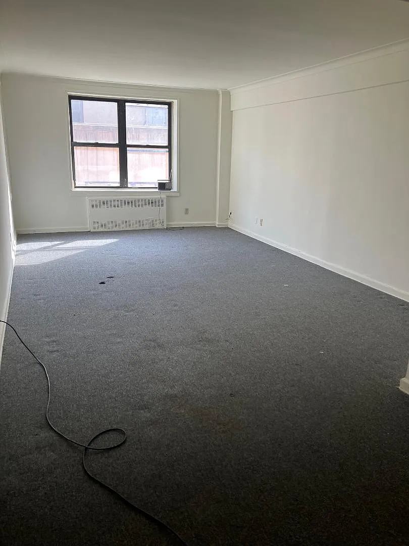 1 bed, 650 sqft, $1,800 — Photo 1
