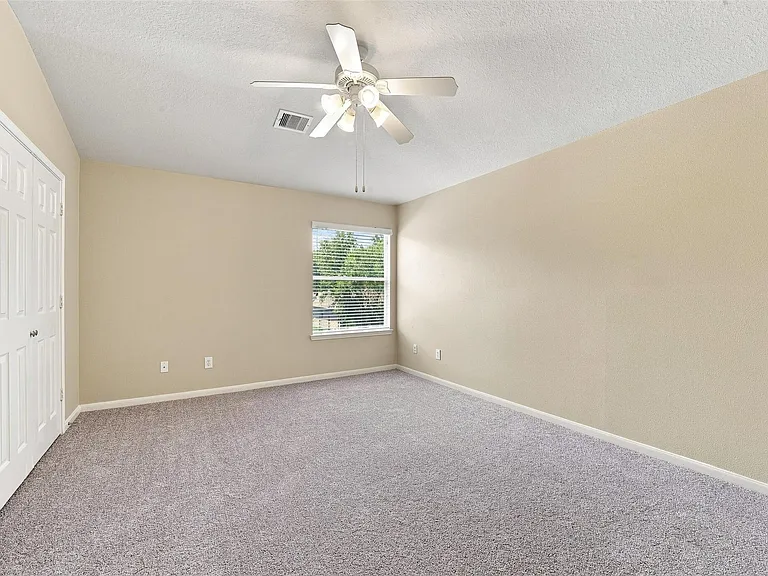 16726 Vivian Point Ln — Photo 32