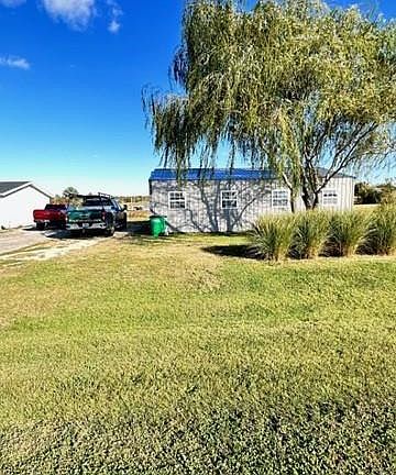 3rd image of 2402 Collin Ct