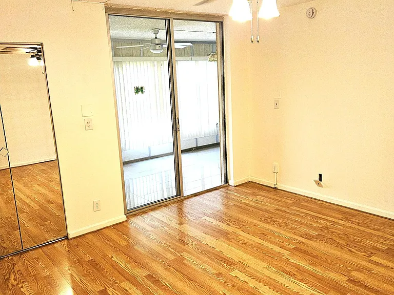 357 N Rock Island Rd #407 — Photo 10
