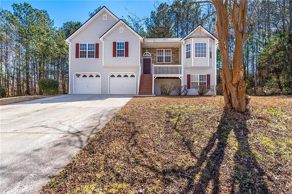 82 Austin Bridge Ln photo 1