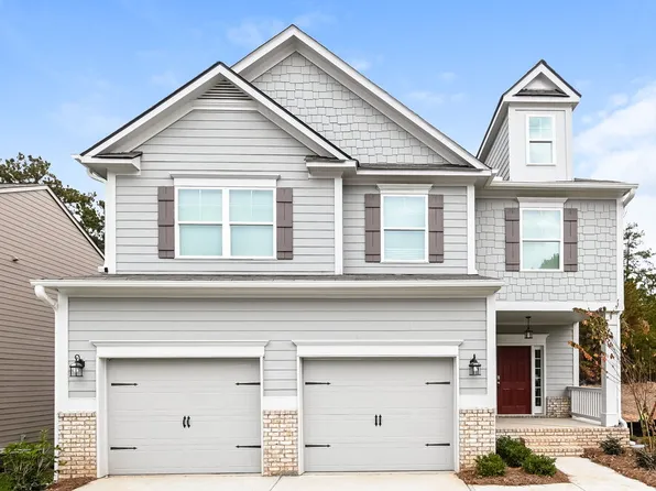 1065 Shadow Glen Dr, Fairburn, GA 30213
