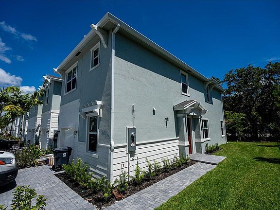 2nd image of 4515 Hollister Avenue