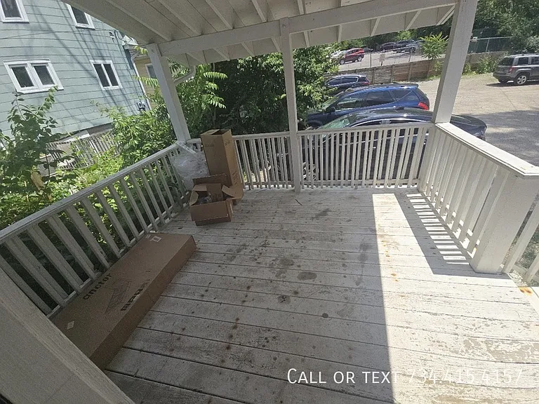 509 Linden St — Photo 11
