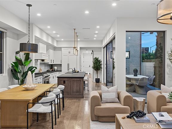5th image of 408 Poinsettia Ave