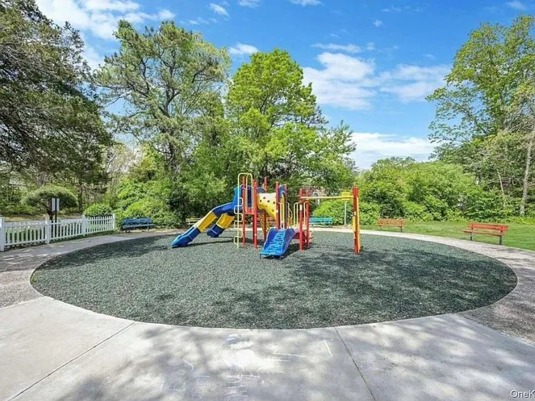 598 Blue Ridge Dr — Photo 28