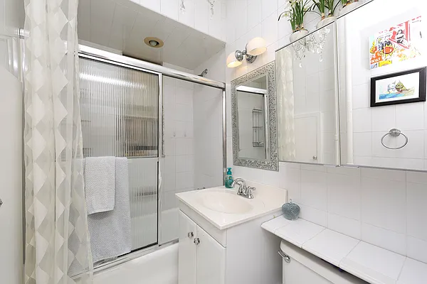 Sold by Calabrese Real Estate | media 3