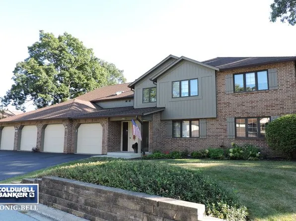 7735 W Foresthill Ln APT 1CR, Palos Heights, IL 60463