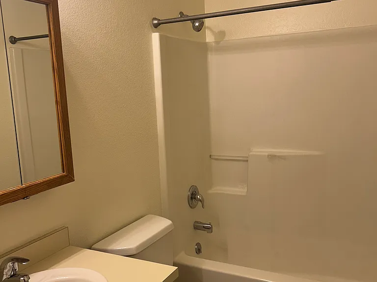 104 Pullman Ct #A — Photo 7
