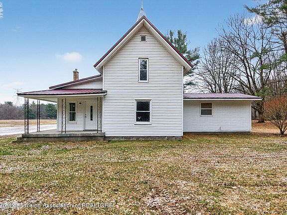 3rd image of 5941 S Mount Hope Rd