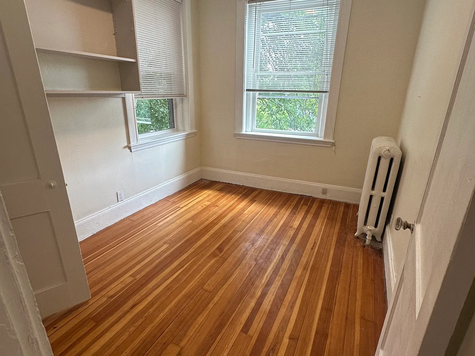 3 bed, 9999 sqft, $3,500 — Photo 4