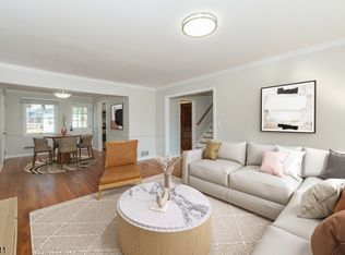 8 Abby Rd, Morristown, NJ 07960