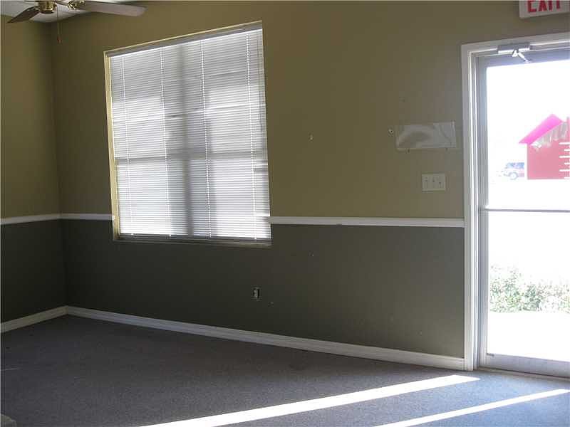 2nd image of 42402 S Morrison Blvd #B