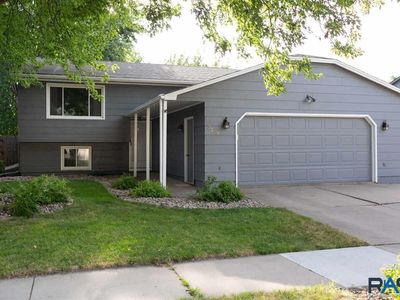 3309 S Gibson Ave, Sioux Falls, SD, 57106