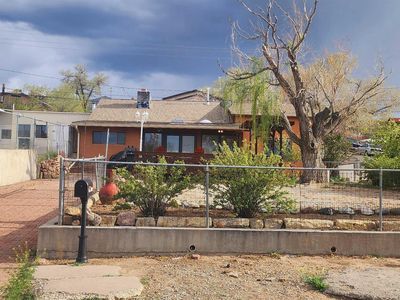 900 E Hill Ave, Gallup, NM, 87301