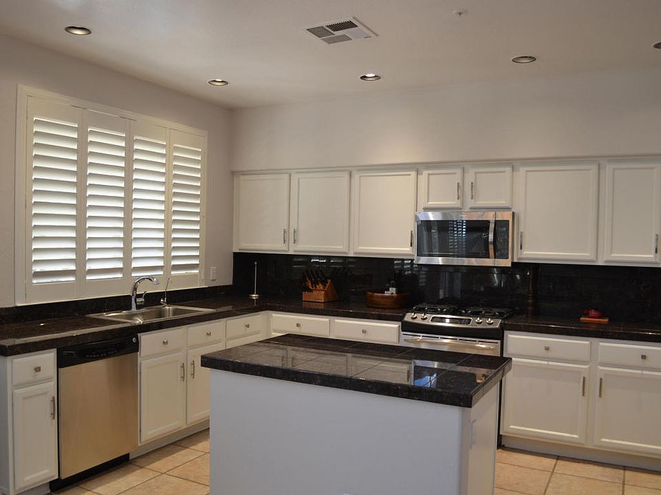 1st image of 7239 E Tailfeather Dr