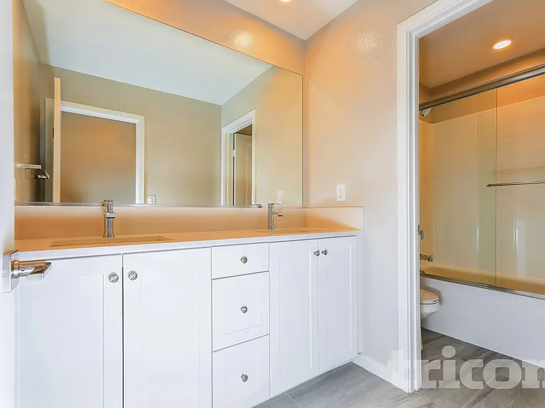 28207 Luther Dr — Photo 11