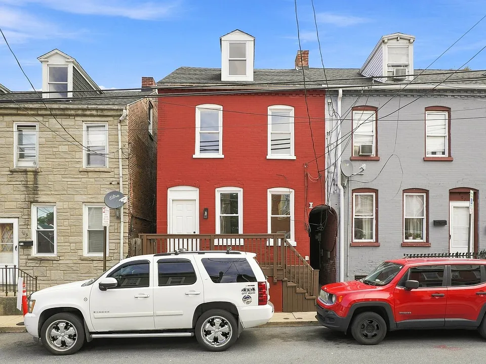 405 Beaver St
