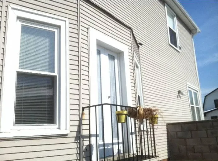 3338 N Kilpatrick Ave #1 — Photo 7