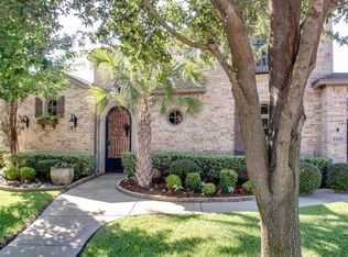 2310 Stonebridge Ln, Mansfield, TX 76063