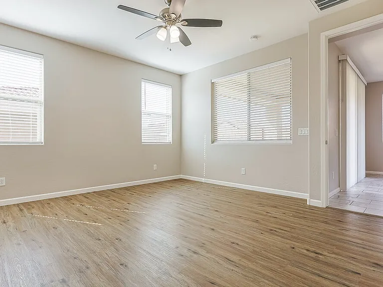 10549 E Durant Dr — Photo 11