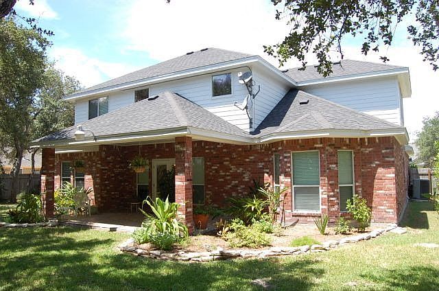 1st image of 110 Barcelona Dr
