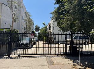 5530 Carlton Way #5532, Los Angeles, CA 90028