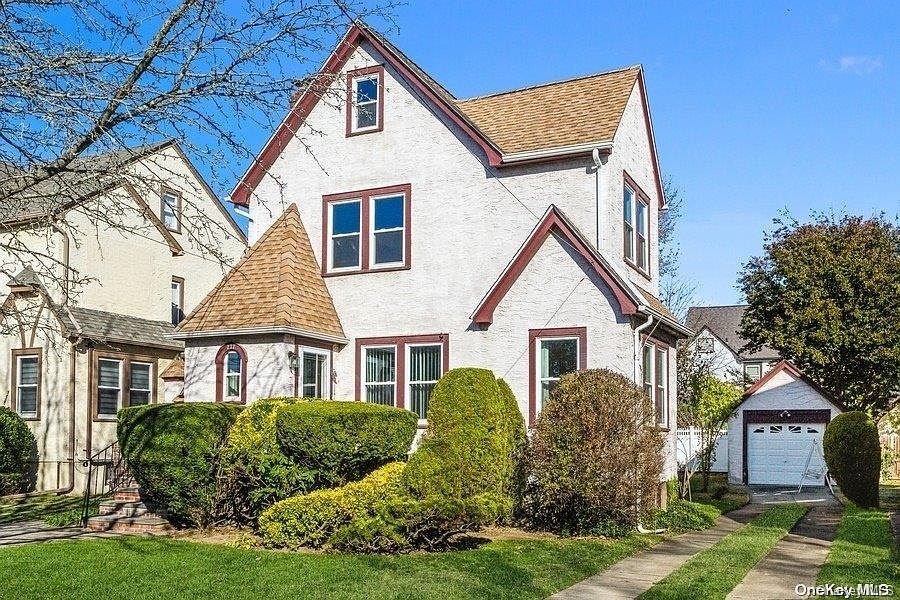 1st image of 277 Spruce Street