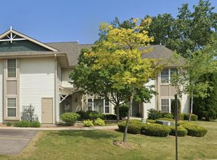 1519 92nd St, Sturtevant, WI 53177