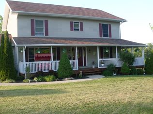 3547 Eastern Rd, Barberton, OH 44203