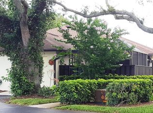 1453 Captains Walk APT B, Fort Pierce, FL 34950