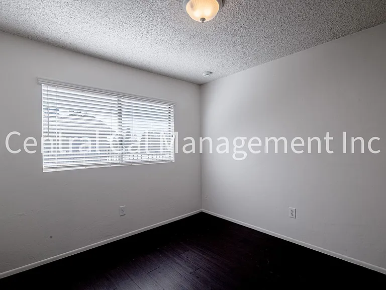 5103 Appleblossom Dr. — Photo 9