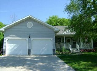2008 Alaska Ave, Norfolk, NE 68701