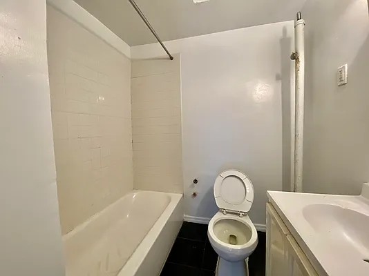 Rented by Highline Residential | media 16