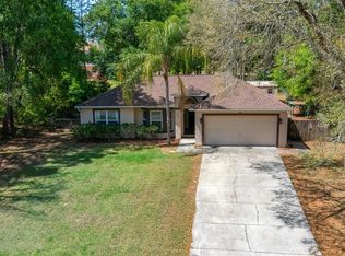 7930 N Hale Rd, Dunnellon, FL 34434