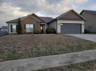 810 Dove Creek Ct, Boiling Springs, SC 29316