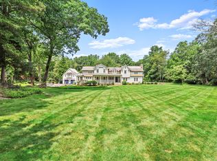 175 Cat Rock Rd, Cos Cob, CT 06807