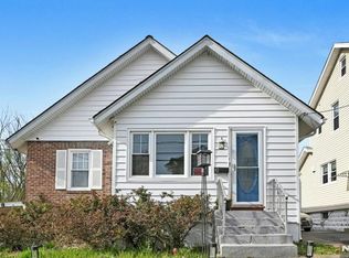 42 2nd St, Dumont, NJ 07628