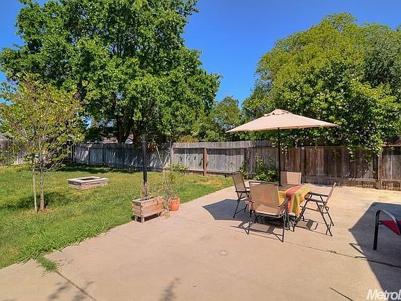 5th image of 5115 Gibbons Dr