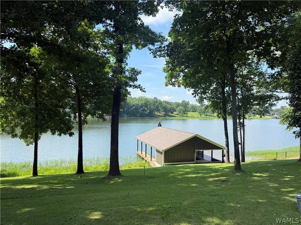 15621 Tuskaloosa Cir, Northport, AL 35475